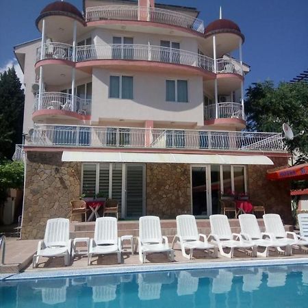 Hotel St. Anthony Slantchev Briag Extérieur photo