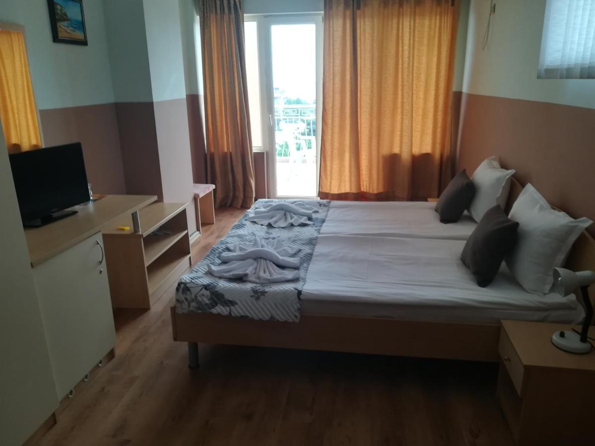 Hotel St. Anthony Slantchev Briag Extérieur photo