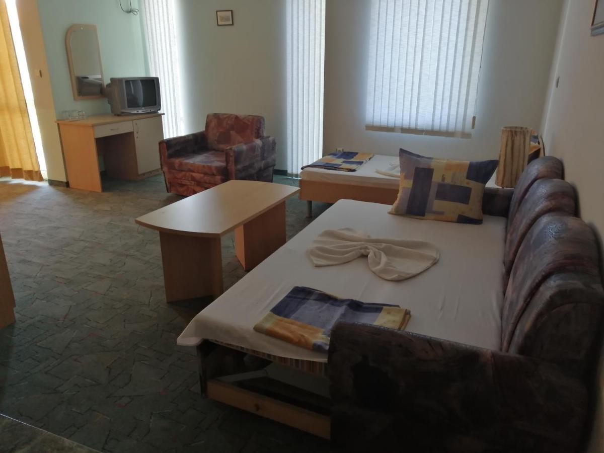 Hotel St. Anthony Slantchev Briag Extérieur photo