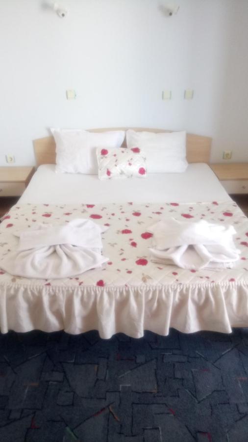 Hotel St. Anthony Slantchev Briag Extérieur photo