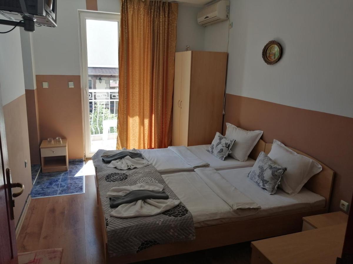 Hotel St. Anthony Slantchev Briag Extérieur photo
