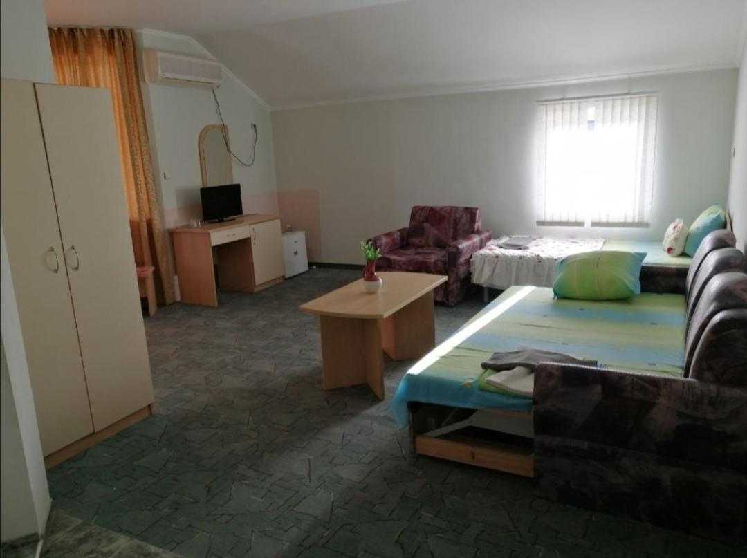 Hotel St. Anthony Slantchev Briag Extérieur photo